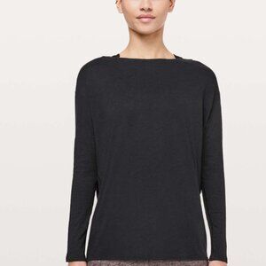 NWT LULULEMON Back in Action Long Sleeve Tee, Size 2, Black